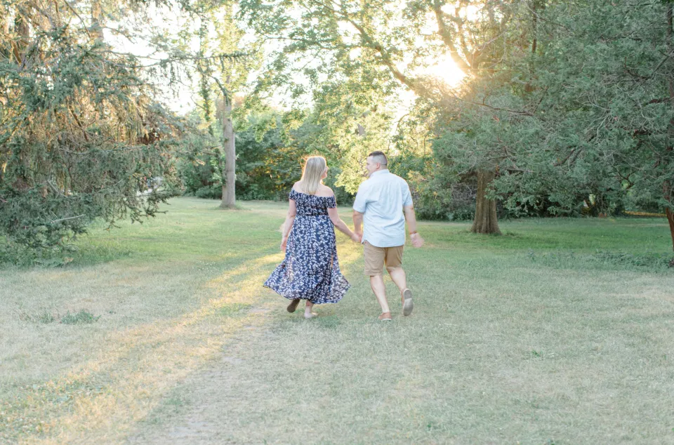 Natural Posing for Real Couples - Summer Engagement Session inspiration - Neutrals, Blues, Flowy Dress - Floral Print Navy - Grey Loft Studio - Ottawa Wedding Photographer - Wedding Videographer - Fun, Natural, Bright Photo Video Team. - Photographe - Greyloft - Ottawa Engagement Pictures