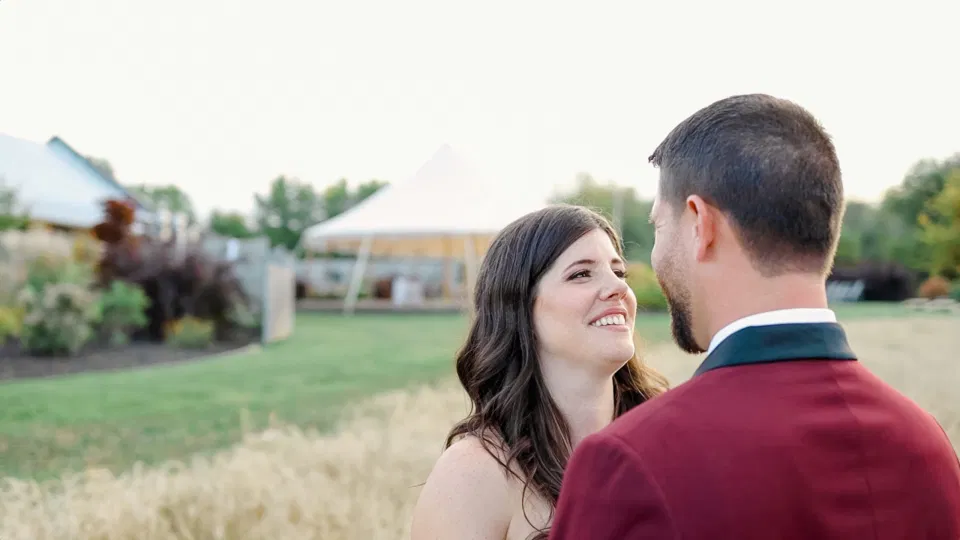 The way she looks at Him - Wedding Photo Poses & shots - Evermore Wedding and Events - Blue Sky, Fall Wedding. Grey Loft Studio Photography & Videography Ottawa