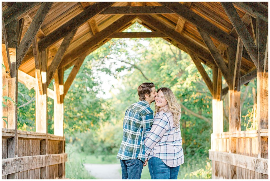 Cute Couple Posing - Engagement Photo - Ottawa Wedding Photographer - Grey Loft Studio 